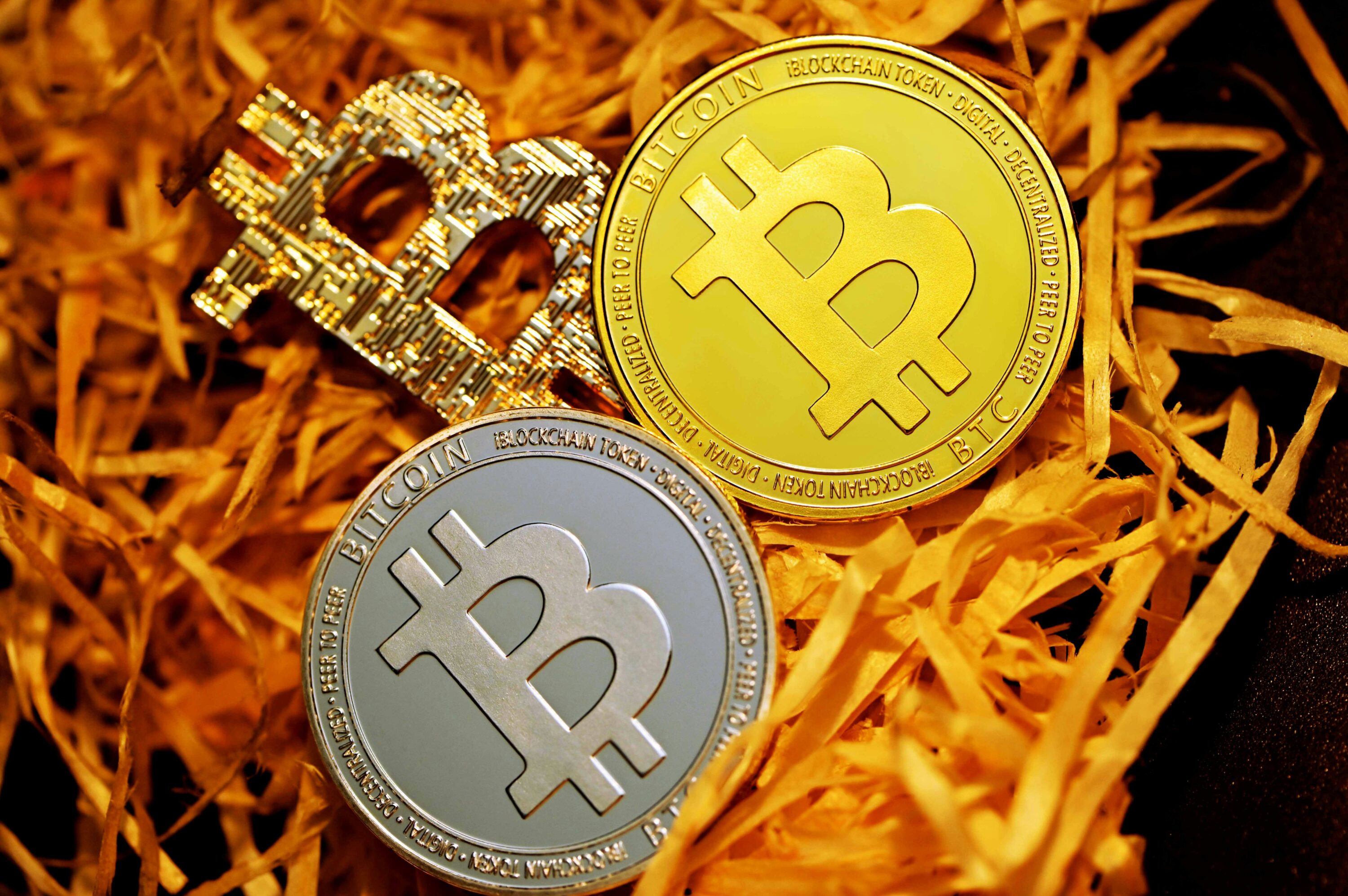 Bitcoin faces new challenges amid US-China trade tensions