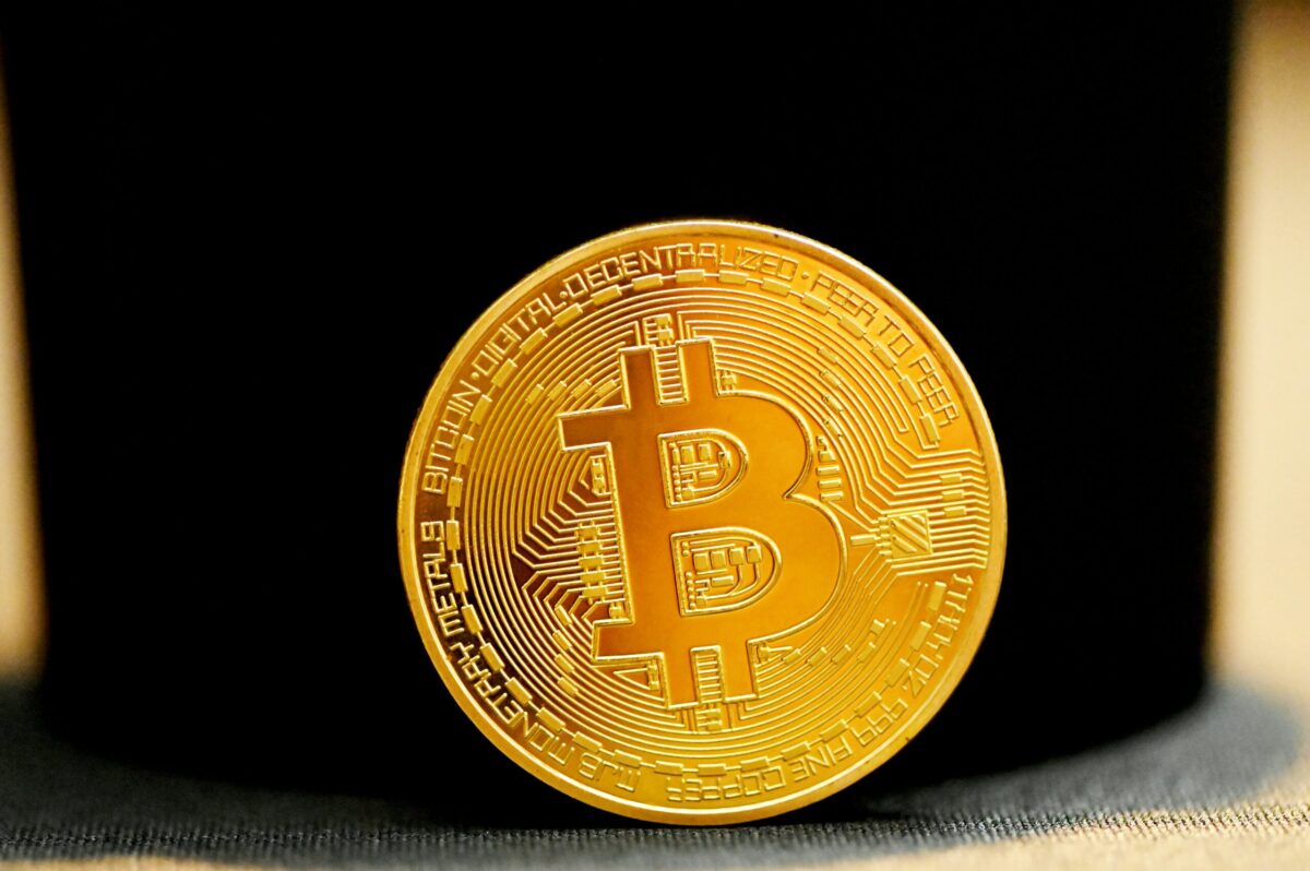 Can Bitcoin overcome resistance and hit a new all-time high?