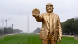 Trump statue