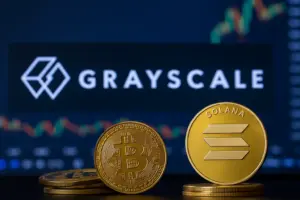 Gold Solana and Bitcoin coins in front of the Grayscale logo, symbolizing Solana ETF growth and crypto market expansion.