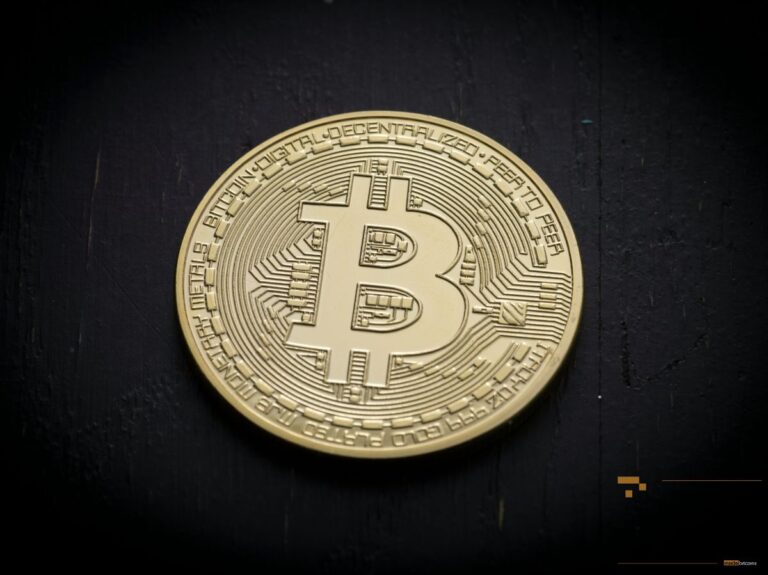 Bitcoin Price Stalls As JPMorgan Launches Structured Note Linked To BlackRock's IBIT, Four-Year Halving Cycle